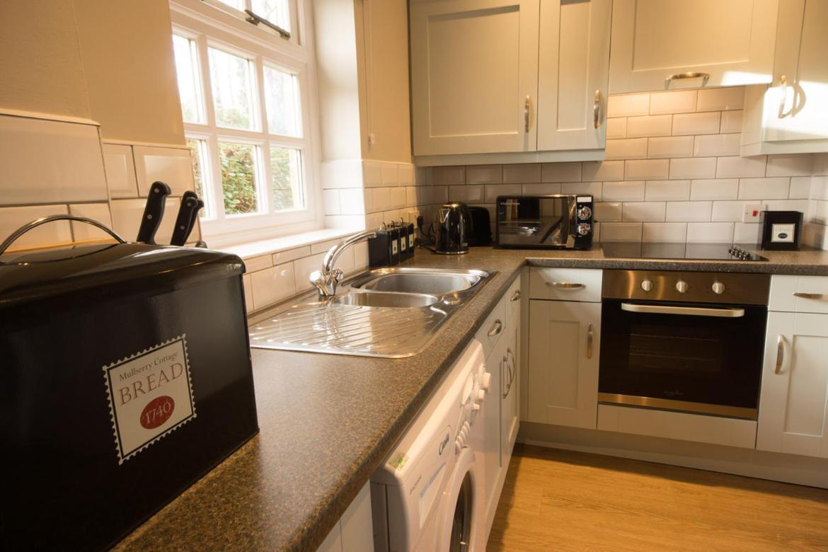 Eyam Cottage - Darwin Lake Holiday Village มัทล็อก ภายนอก รูปภาพ